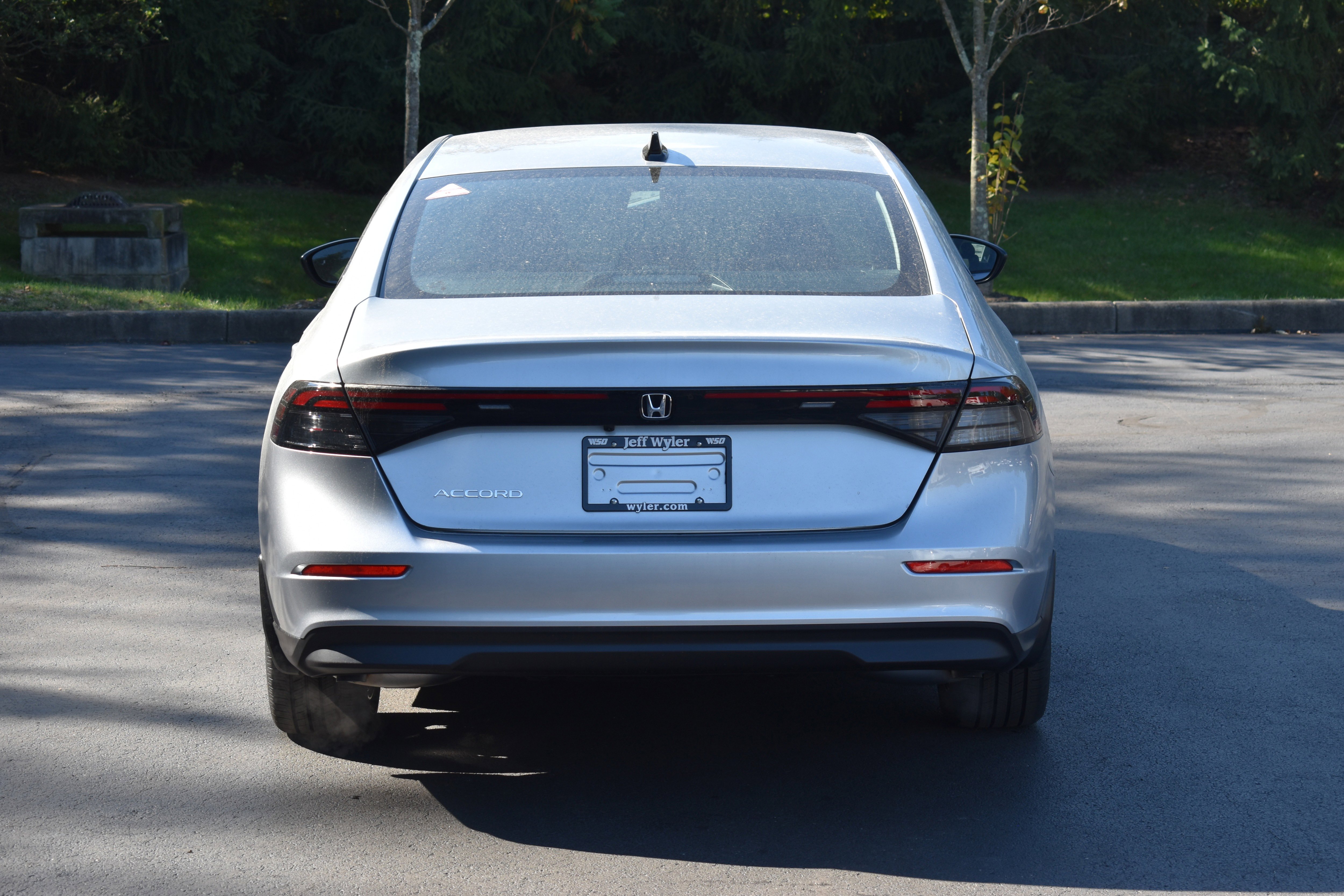 New 2025 Honda Accord SE image 7