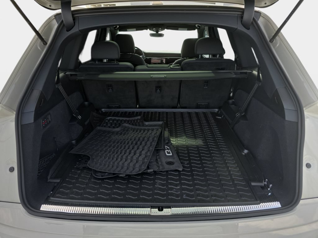 Used 2023 Audi Q7 2.0T Premium Plus AWD/4WD image 15