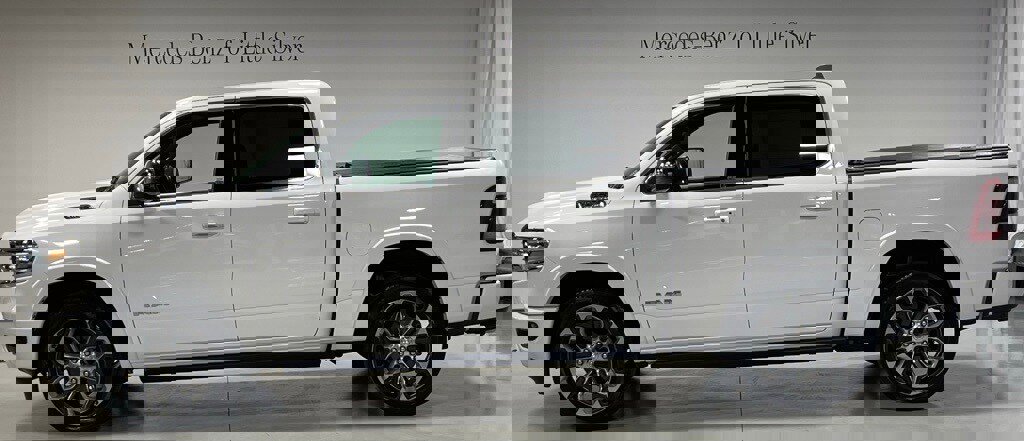 Used 2023 RAM 1500 Limited image 2