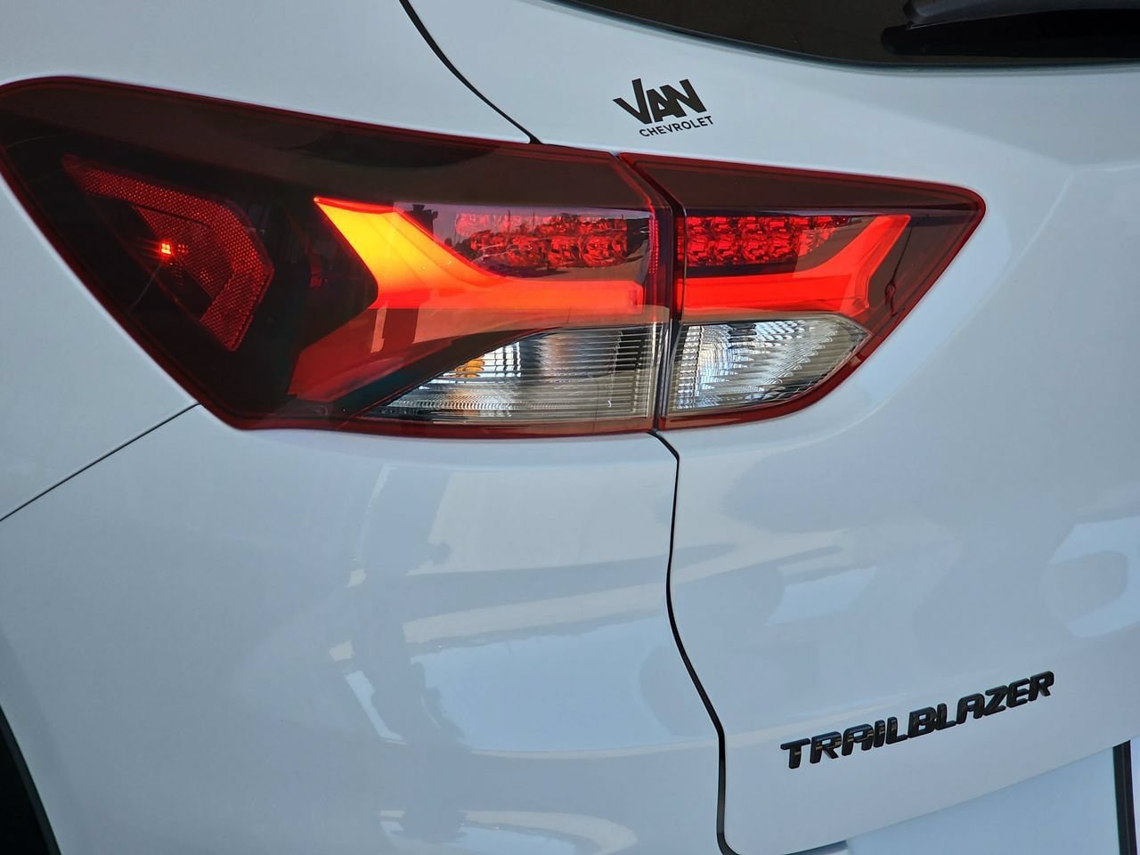 Certified 2021 Chevrolet TrailBlazer RS w/ Convenience Package FWD image 39