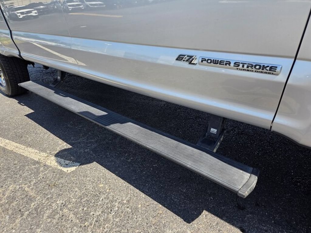 Used 2018 Ford F250 Lariat w/ Lariat Ultimate Package AWD/4WD image 21