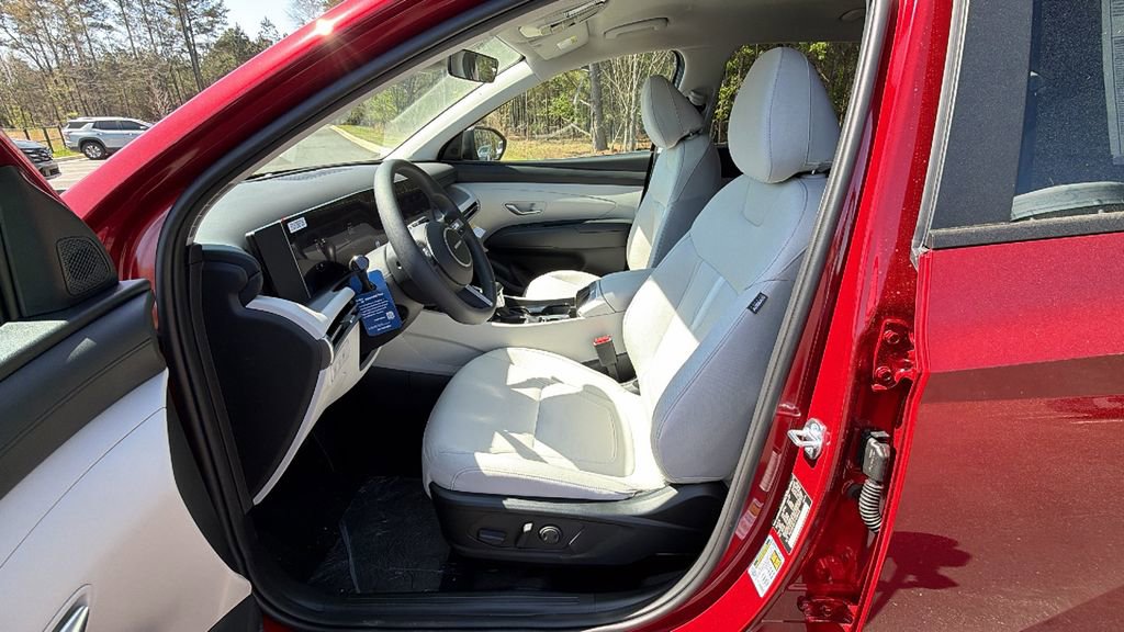 New 2026 Hyundai Tucson SEL image 9