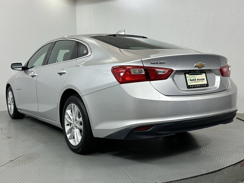 Used 2018 Chevrolet Malibu LT image 5