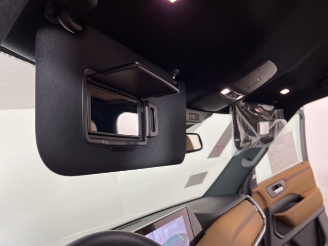 New 2026 Nissan Armada SL w/ Captain's Chari Seat Package image 37