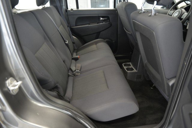 Used 2012 Jeep Liberty Sport image 29