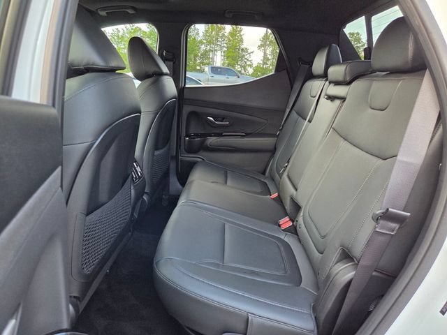 Used 2025 Hyundai Santa Cruz Limited AWD/4WD image 14