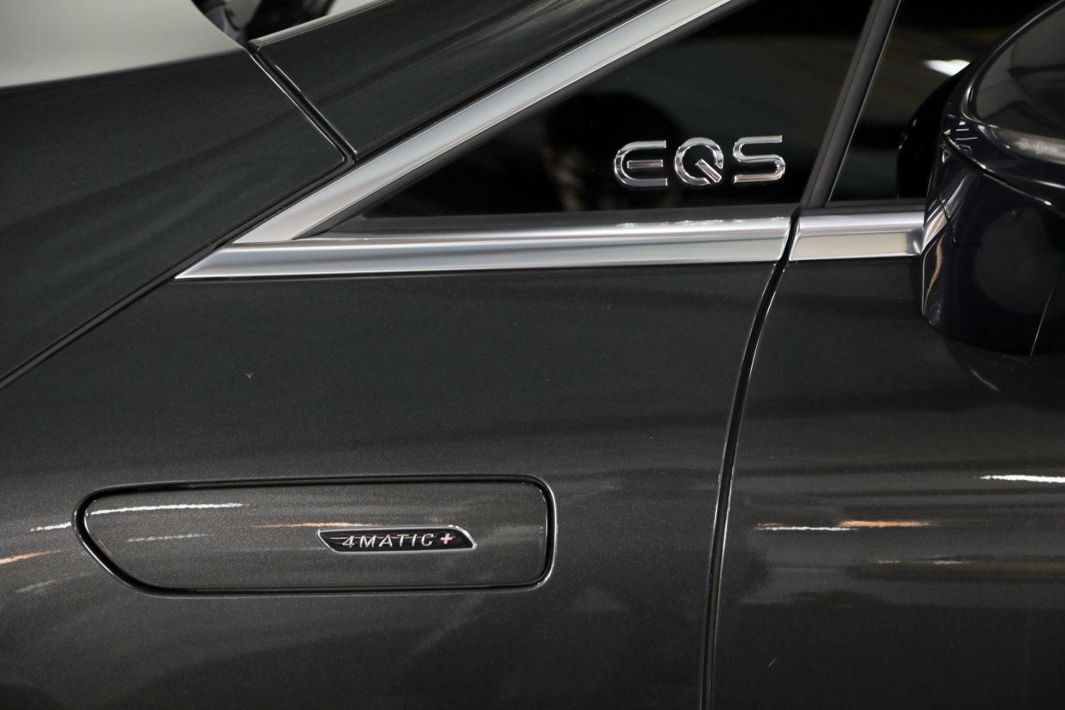 Used 2023 Mercedes-Benz EQS AMG 4MATIC w/ Trim Level Package image 28