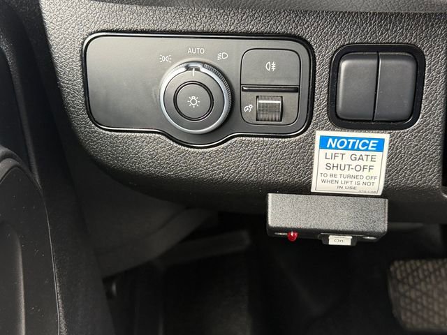 Used 2020 Mercedes-Benz Sprinter 2500 image 16