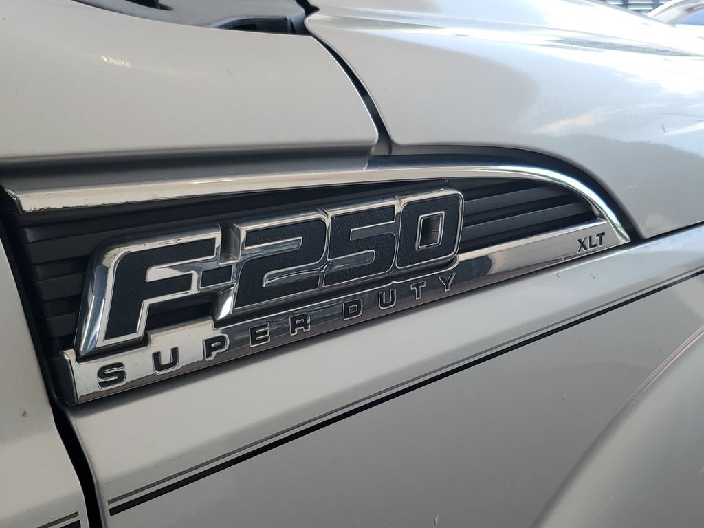 Used 2011 Ford F250 XLT w/ XLT Interior Pkg RWD image 9