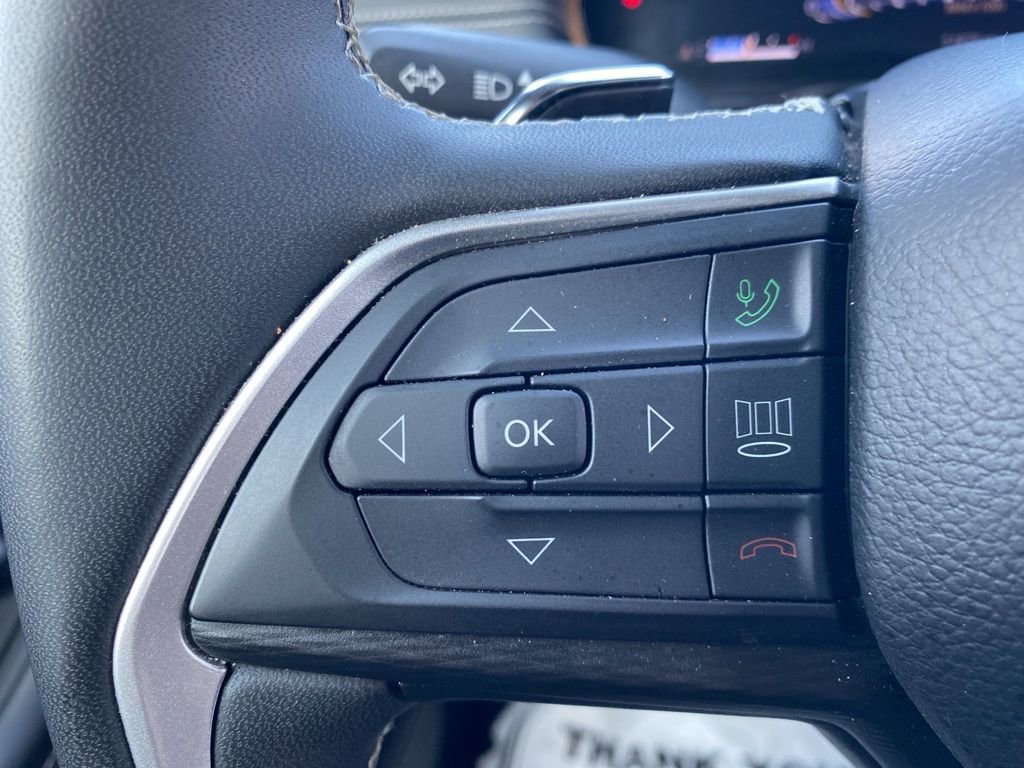 Used 2024 Jeep Grand Cherokee L Laredo image 30