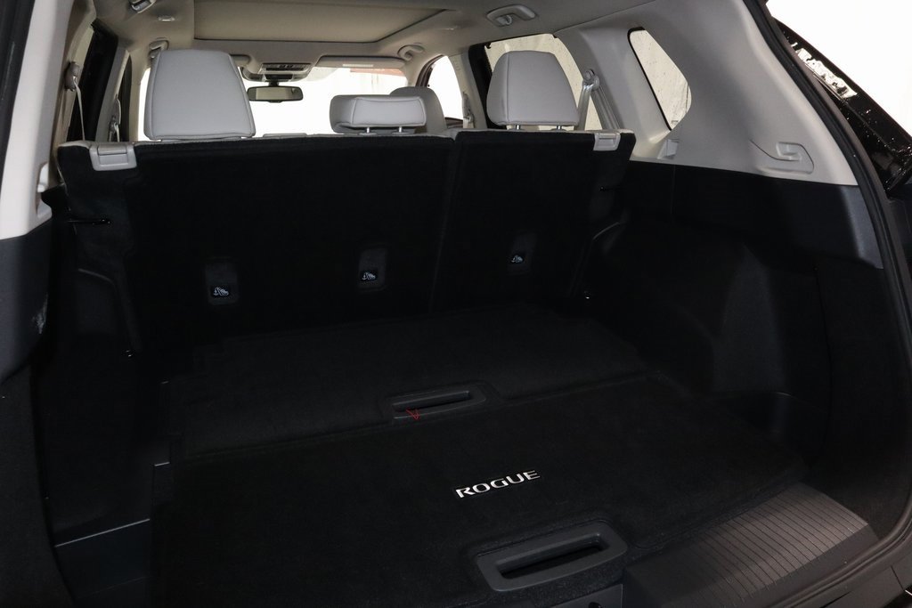 Certified 2024 Nissan Rogue SL w/ SL Premium Package image 20