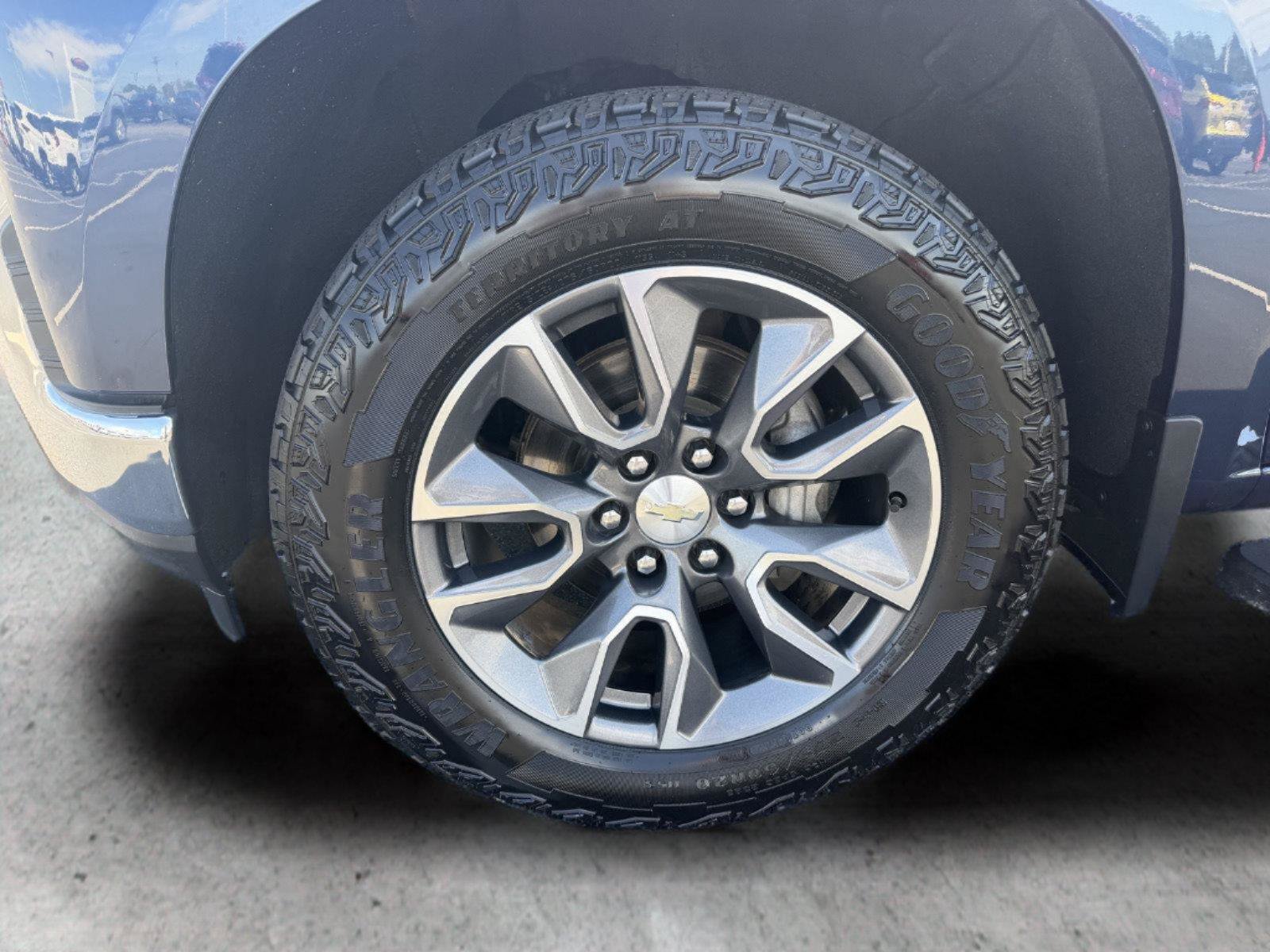 Used 2020 Chevrolet Silverado 1500 LT w/ All-Star Edition RWD image 9