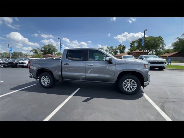 Used 2022 Chevrolet Silverado 1500 LT image 9