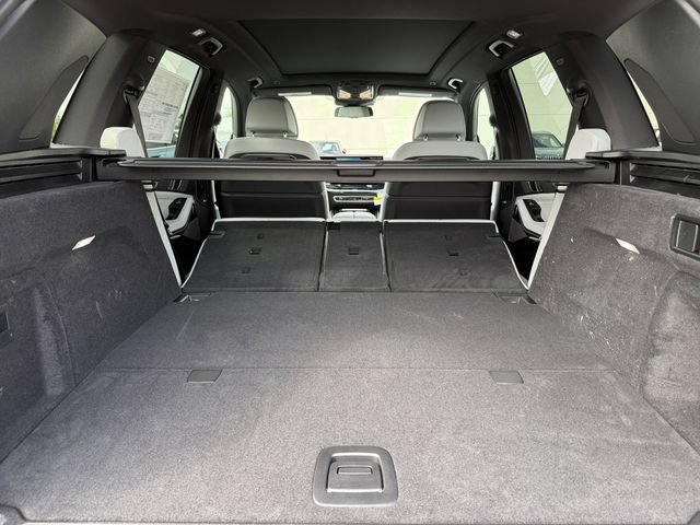 New 2026 BMW X5 xDrive50e w/ M Sport Package AWD/4WD image 19