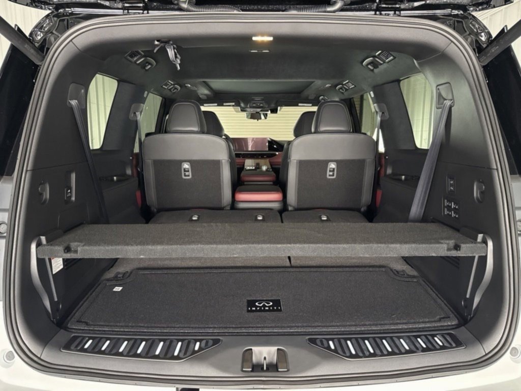 New 2026 INFINITI QX80 Autograph w/ Autograph Exterior Package image 36