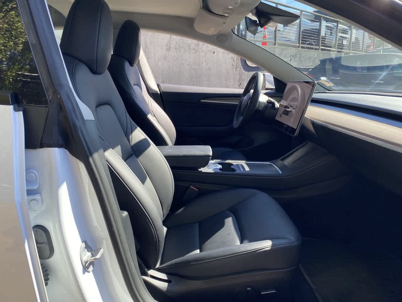 Used 2023 Tesla Model 3 Standard Range RWD image 17