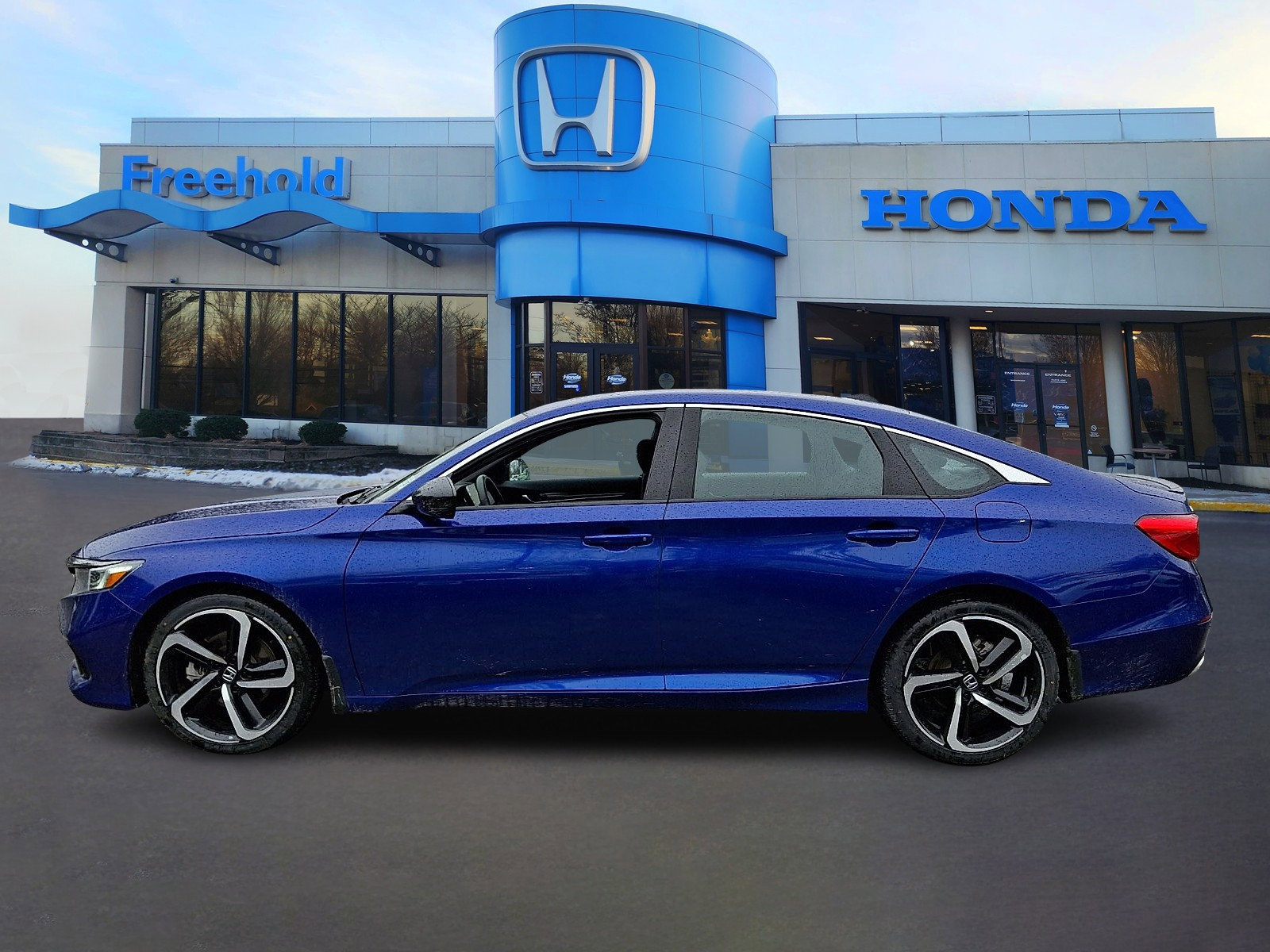 Used 2022 Honda Accord Sport image 4