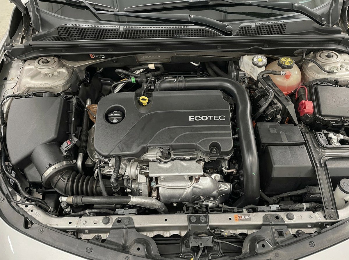 Used 2024 Chevrolet Malibu LT FWD image 21