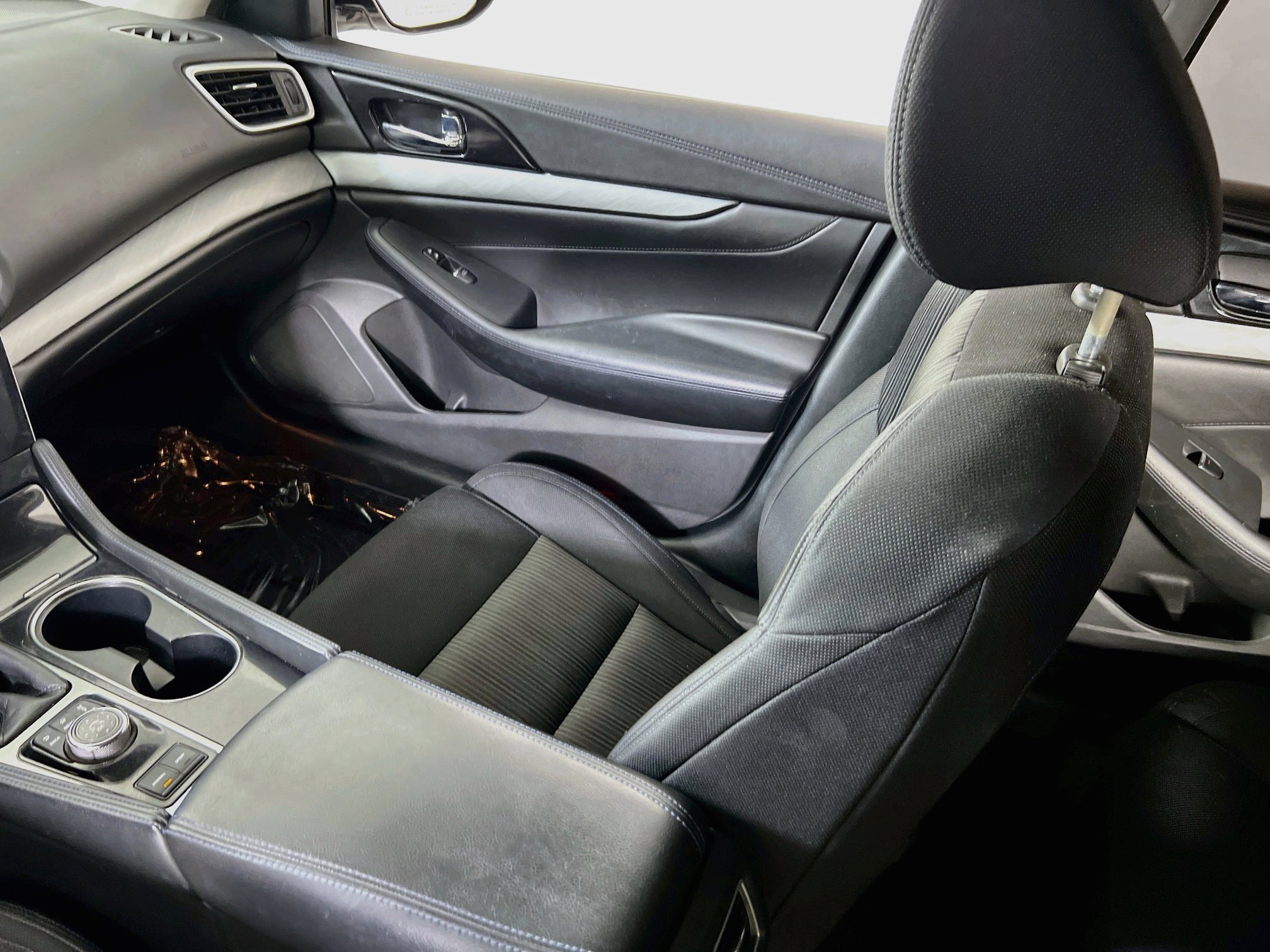 Used 2018 Nissan Maxima 3.5 S image 22