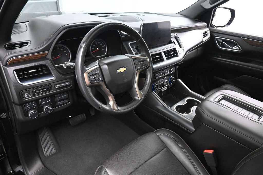 Used 2021 Chevrolet Tahoe High Country w/ Premium Package AWD/4WD image 14