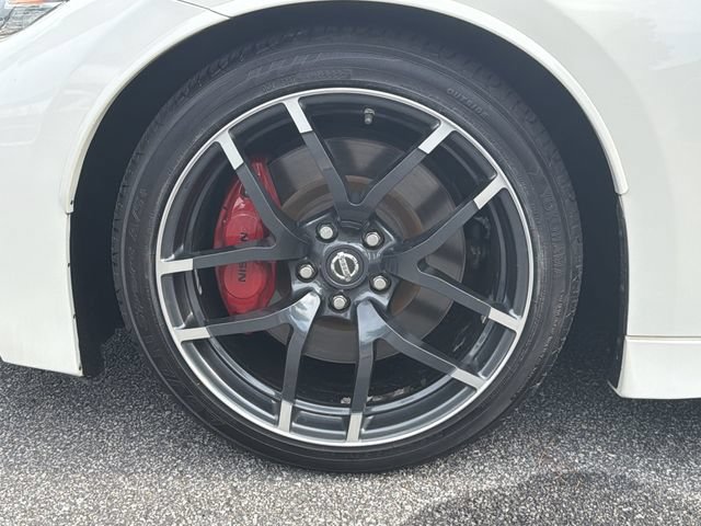 Used 2016 Nissan 370Z NISMO RWD image 13