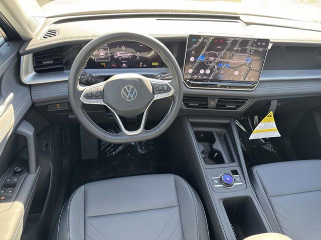 New 2026 Volkswagen Tiguan SE image 8