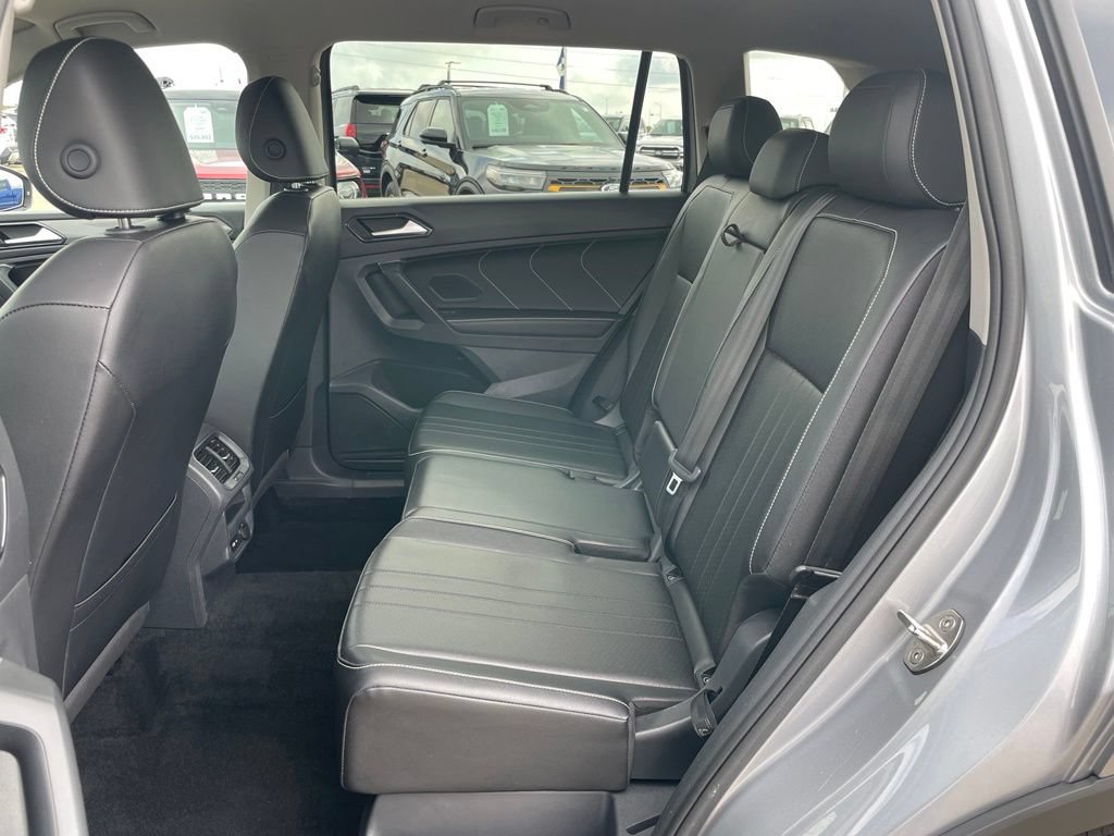 Used 2024 Volkswagen Tiguan Wolfsburg Edition AWD/4WD image 8