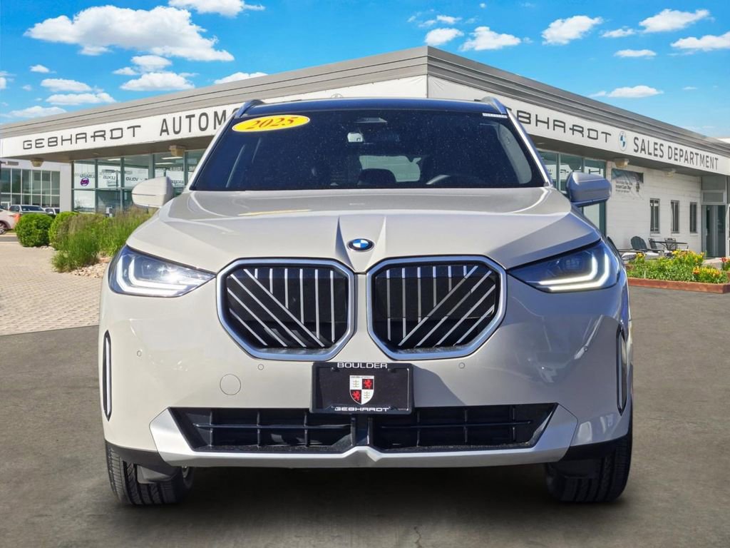 Certified 2025 BMW X3 xDrive30i w/ Convenience Package image 2