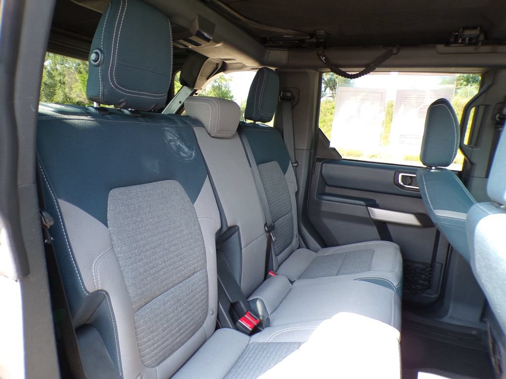 Used 2022 Ford Bronco Outer Banks AWD/4WD image 18