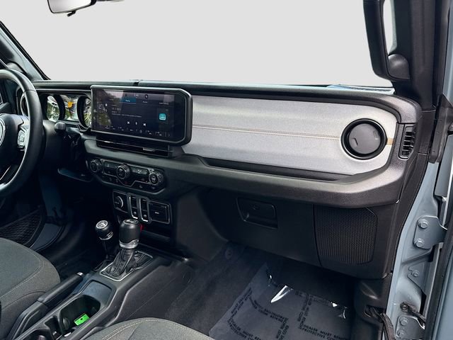 Used 2024 Jeep Wrangler Sport AWD/4WD image 27