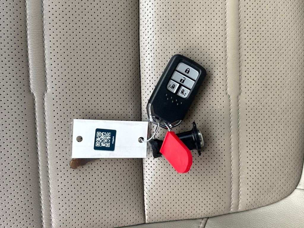 Used 2018 Honda CR-V Touring image 29