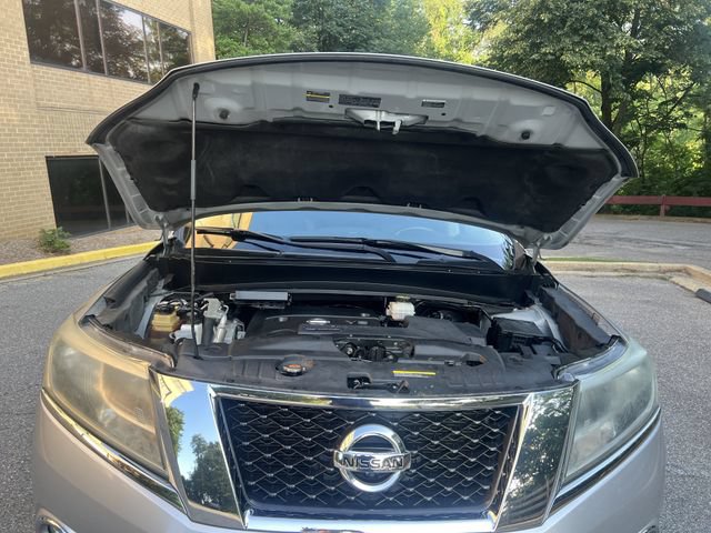 Used 2015 Nissan Pathfinder Platinum w/ Cargo Package AWD/4WD image 7
