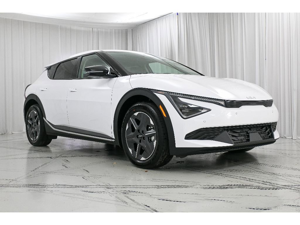 New 2025 Kia EV6 Light image 2