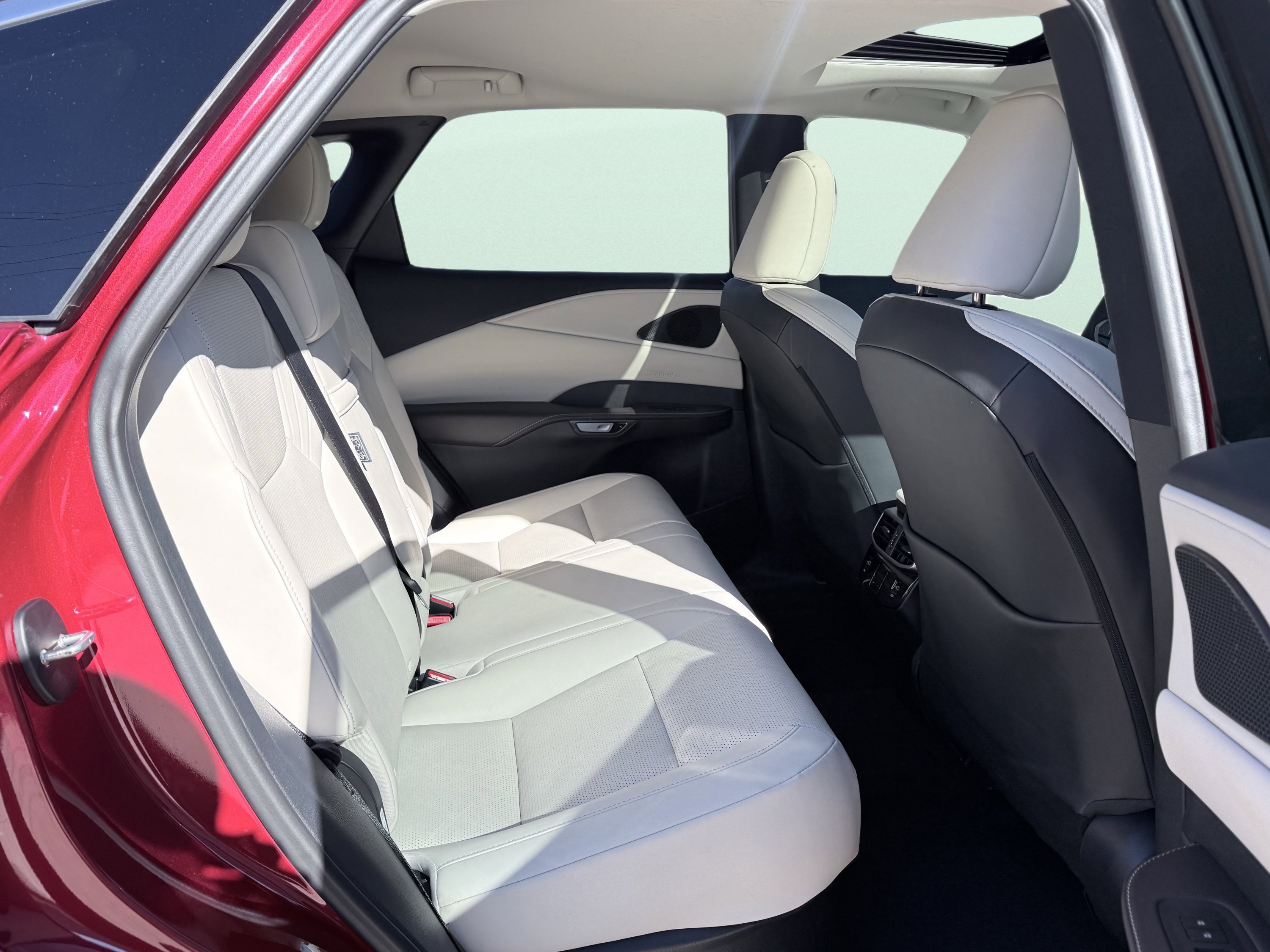 Used 2025 Lexus RX 350 Premium Plus w/ Convenience Package image 41