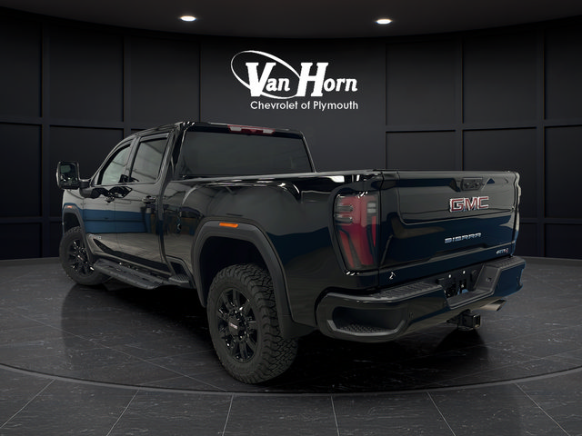 Used 2026 GMC Sierra 2500 AT4 AWD/4WD image 5