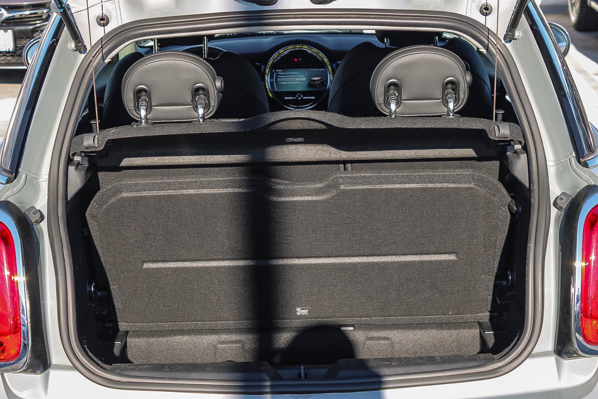 Used 2023 MINI Cooper SE image 25