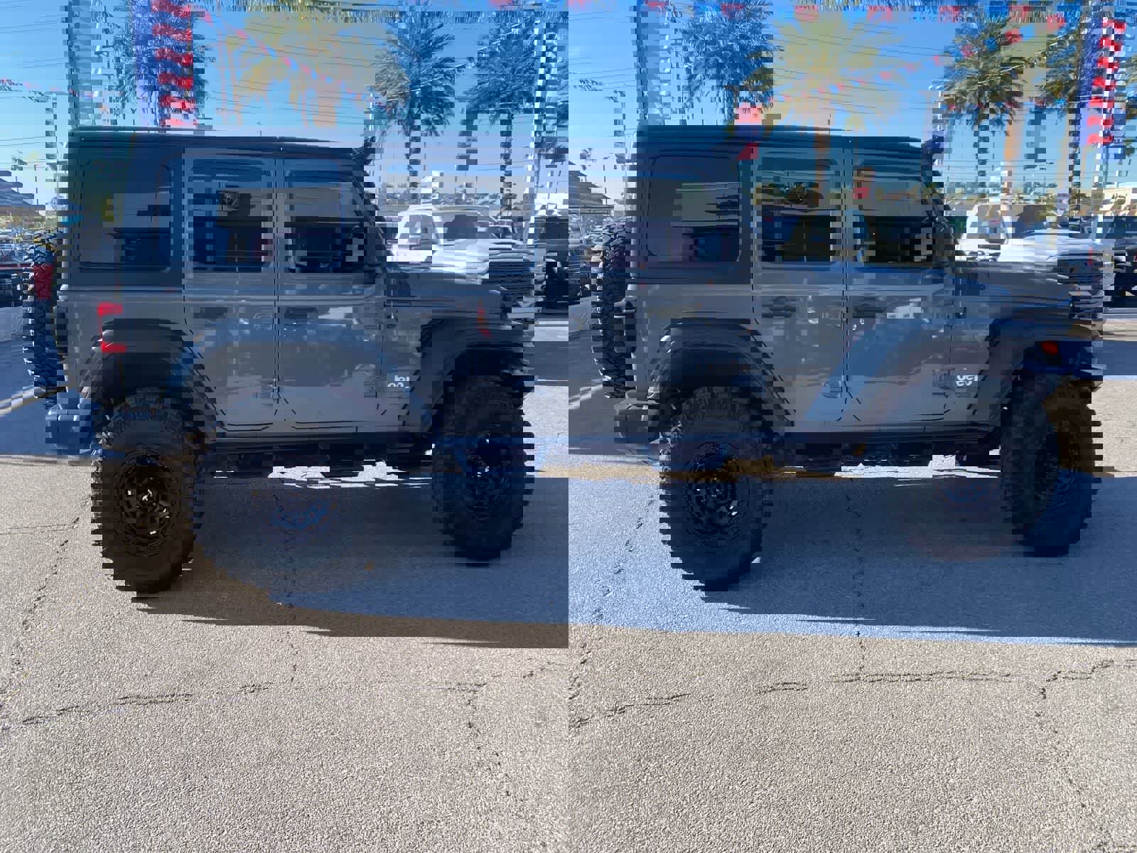 Used 2019 Jeep Wrangler Unlimited Sport S image 4