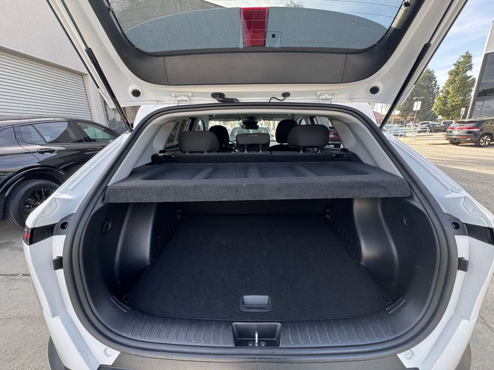 Used 2025 Hyundai Kona SEL image 31