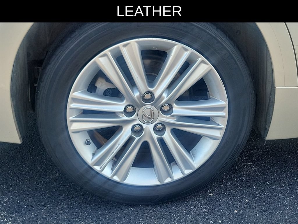 Used 2015 Lexus ES 350 w/ Premium Package FWD image 5