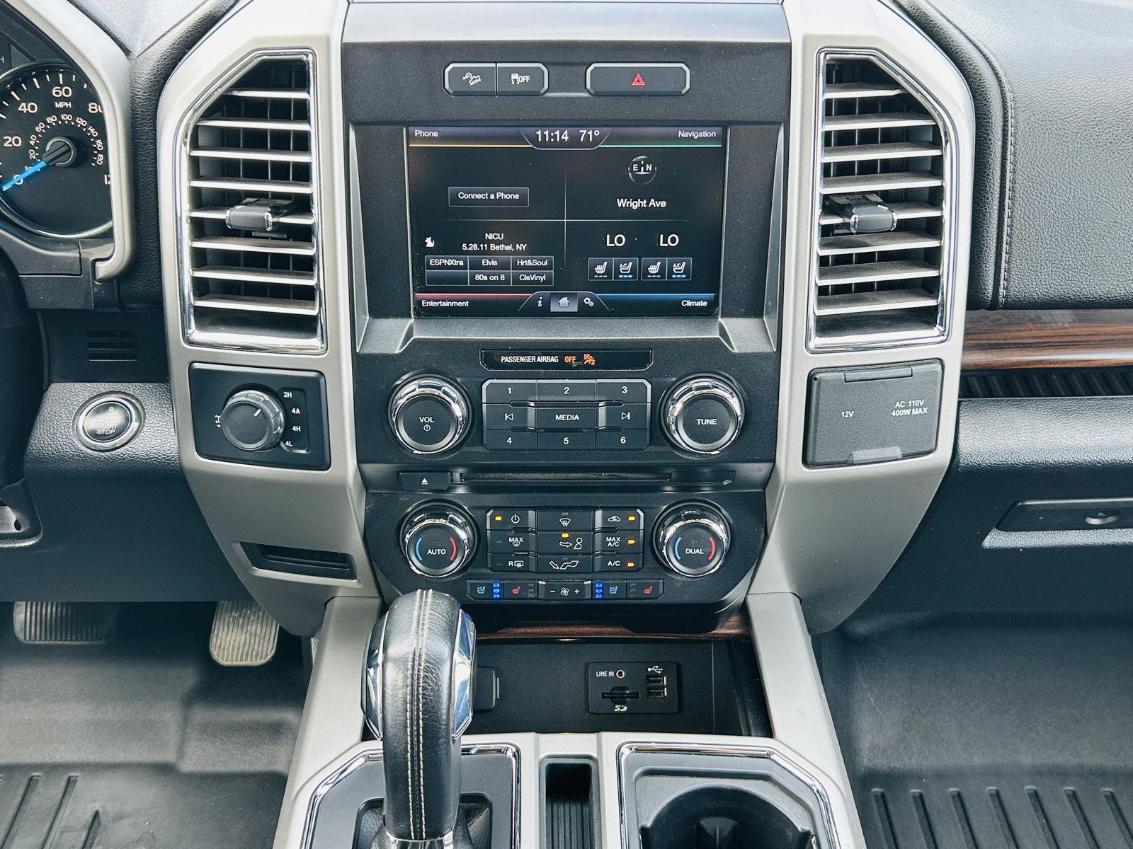 Used 2015 Ford F150 Lariat AWD/4WD image 17