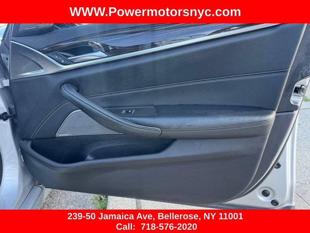 Used 2019 BMW 530e xDrive w/ Premium Package AWD/4WD image 28