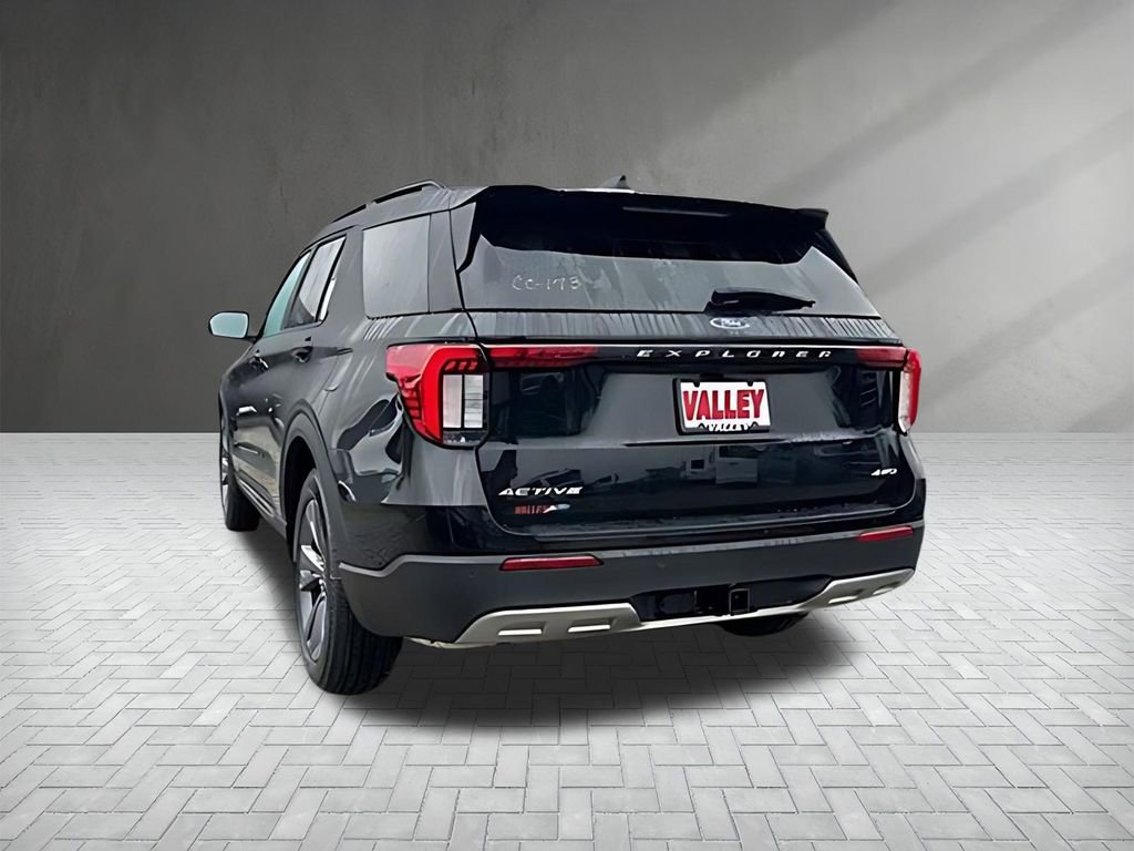 New 2026 Ford Explorer Active w/ Active Comfort Package image 5