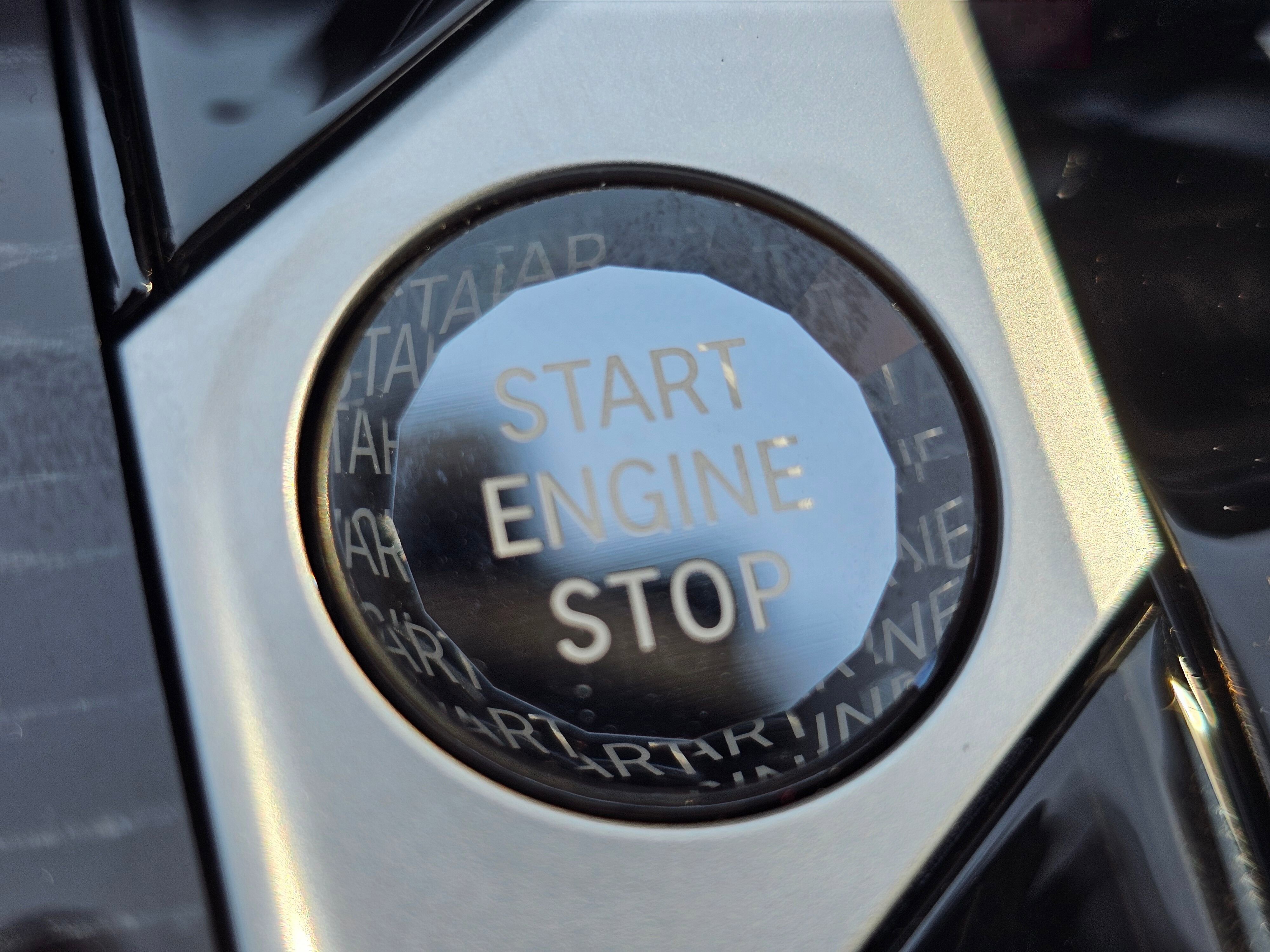 New 2026 BMW X5 xDrive40i w/ Executive Package image 21