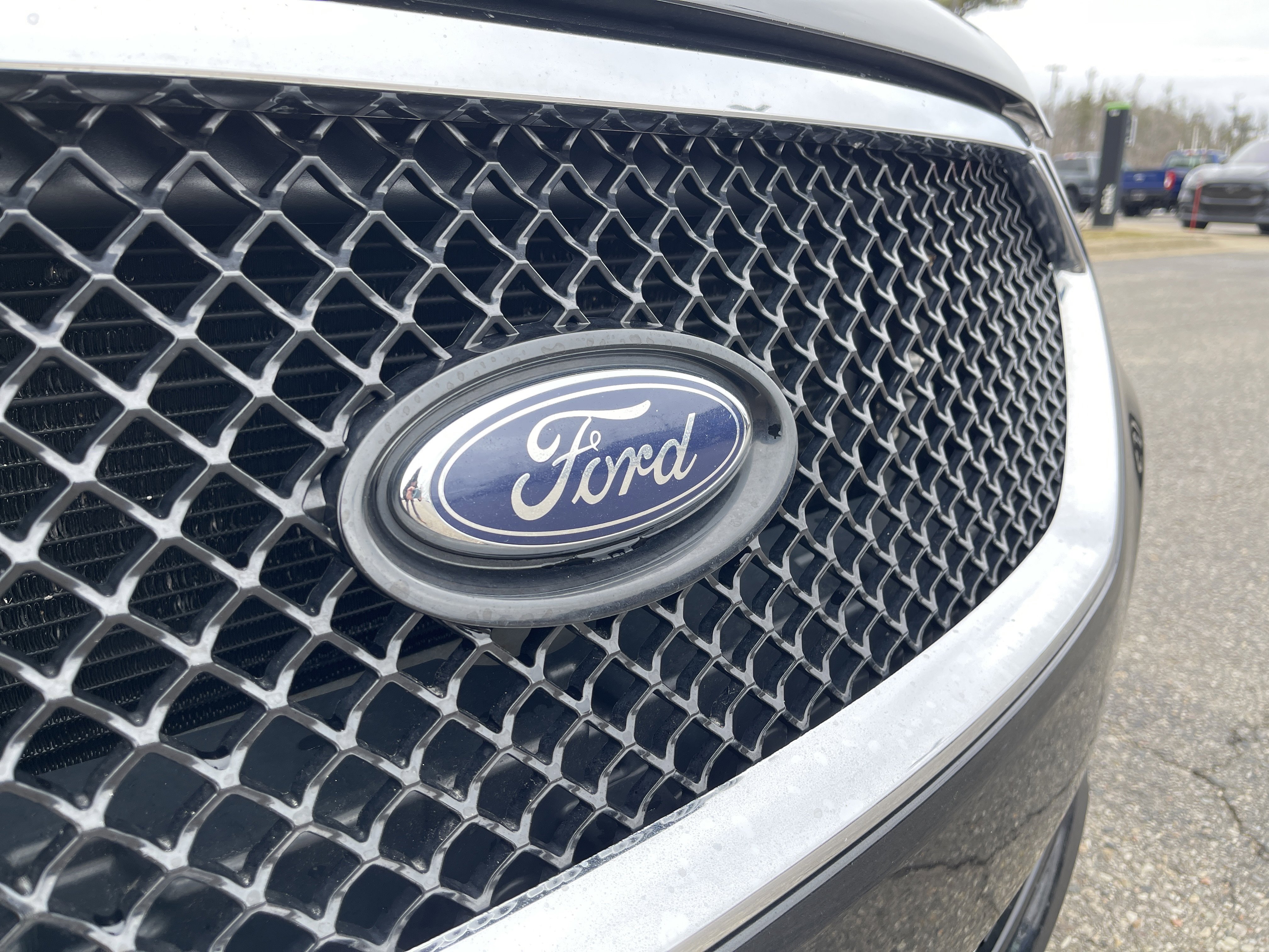 Used 2013 Ford Taurus SHO image 27