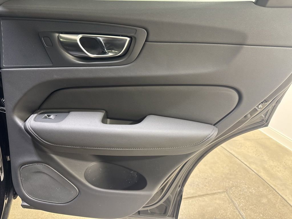 New 2026 Volvo XC60 T8 Ultra w/ Climate Package AWD/4WD image 23