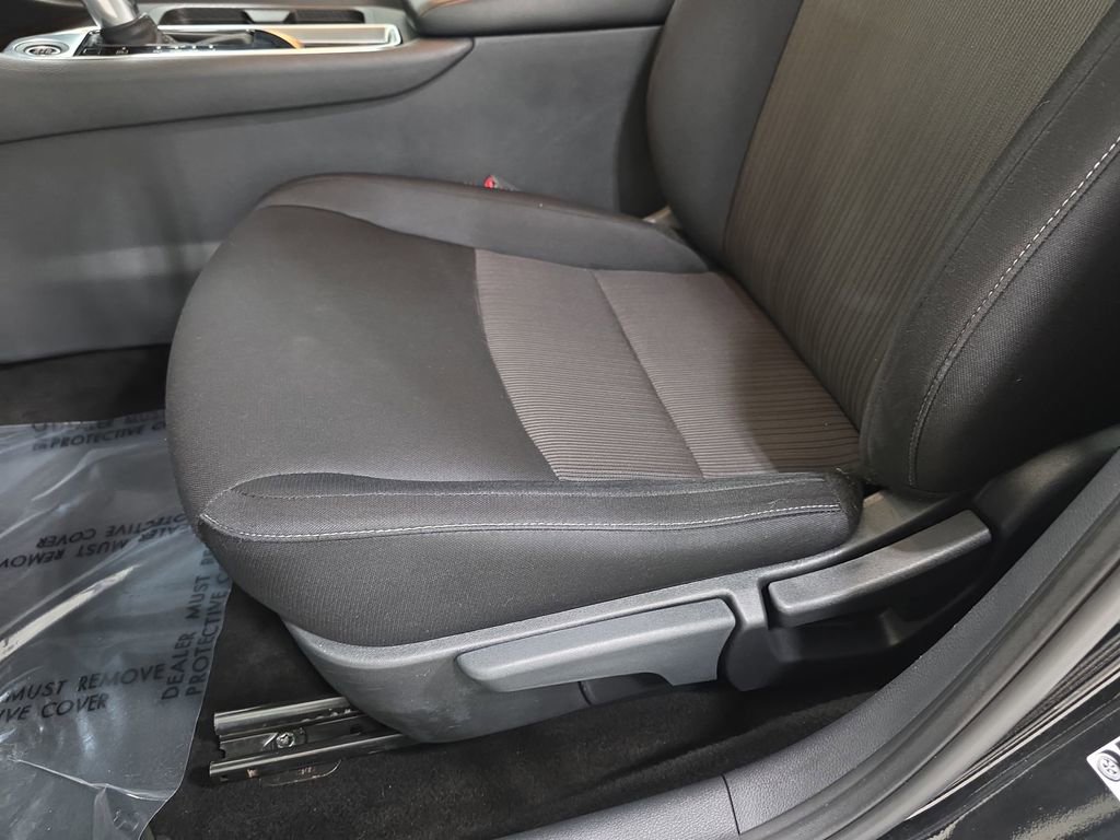 Used 2024 Nissan Sentra SV image 29