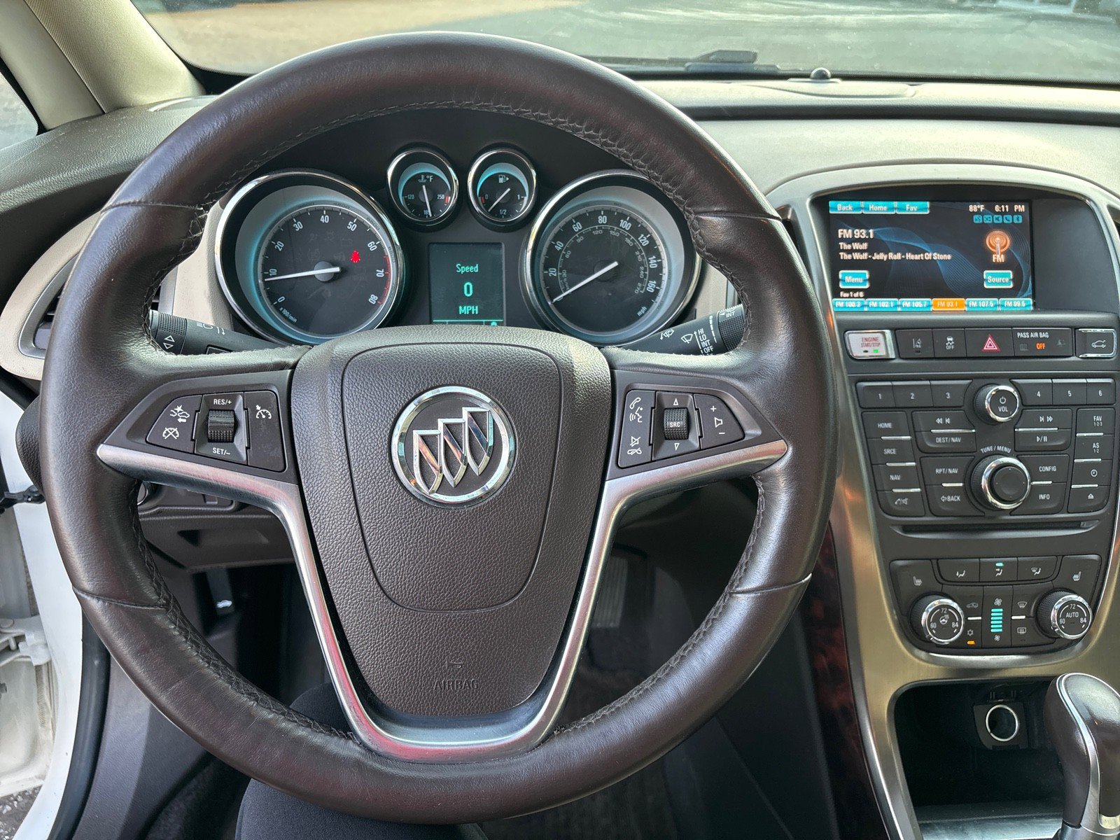 Used 2015 Buick Verano Leather w/ Experience Buick Package image 17