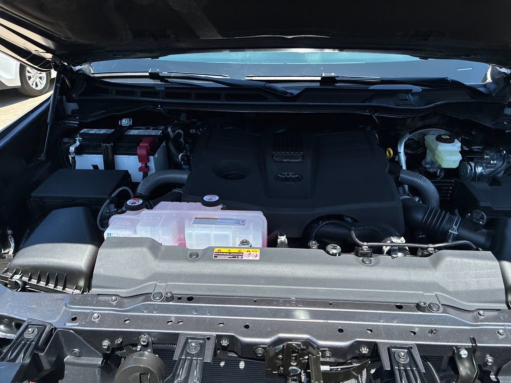 New 2026 Toyota Tundra Limited AWD/4WD image 53