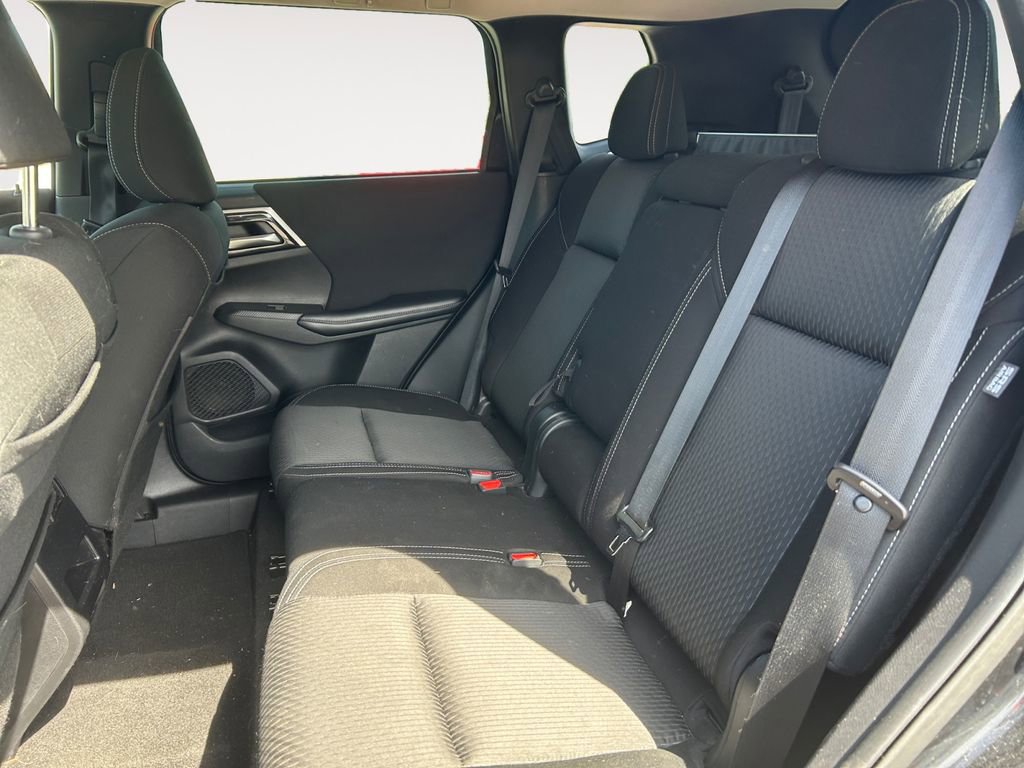 Used 2022 Mitsubishi Outlander ES image 13