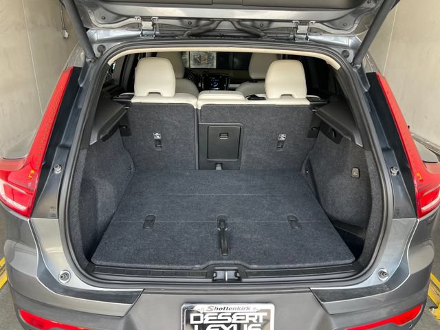 Used 2019 Volvo XC40 T5 Momentum AWD/4WD image 20